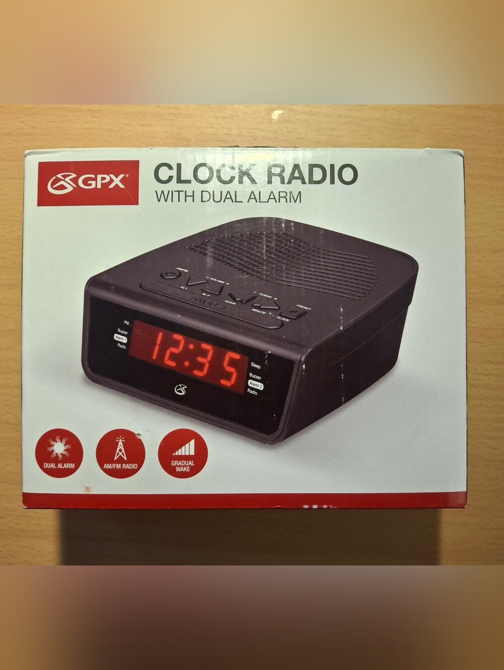 GPX C224B Dual Alarm Clock AM/FM Digital